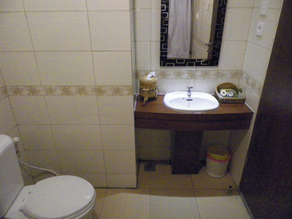 Excellent Seven Boutique Hotel Бандунг Номер фото
